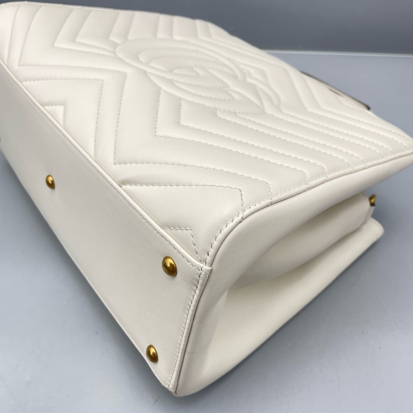 Gucci - Marmont Top Handle Bag - Leather - White - (medium)