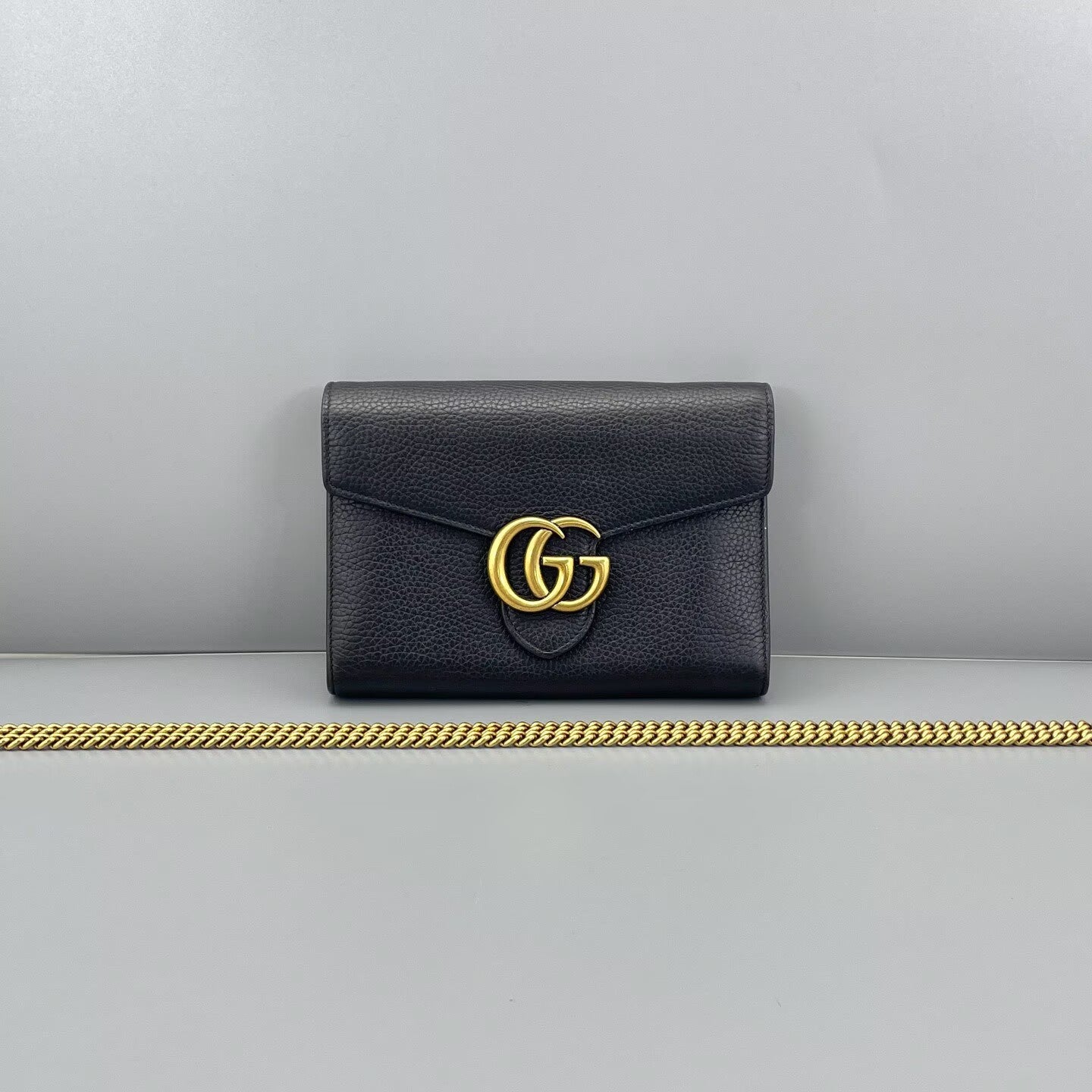 Gucci - Marmont Wallet On Chain - Grained leather - Black with Gold-Tone Hardware - (Mini)