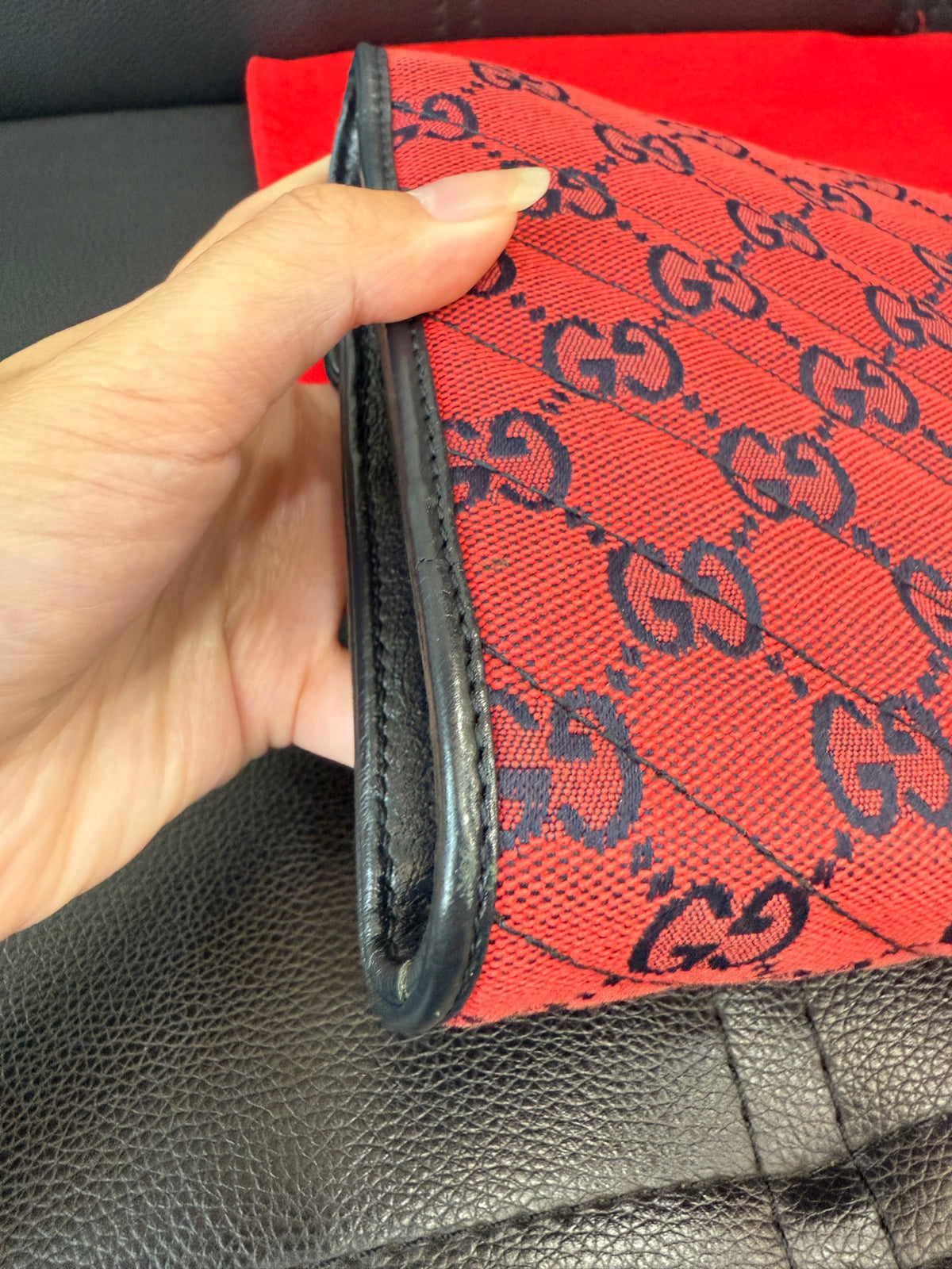 Gucci - Marmont WOC 520 Limited Edition Floral Embroidery - Cloth - Red