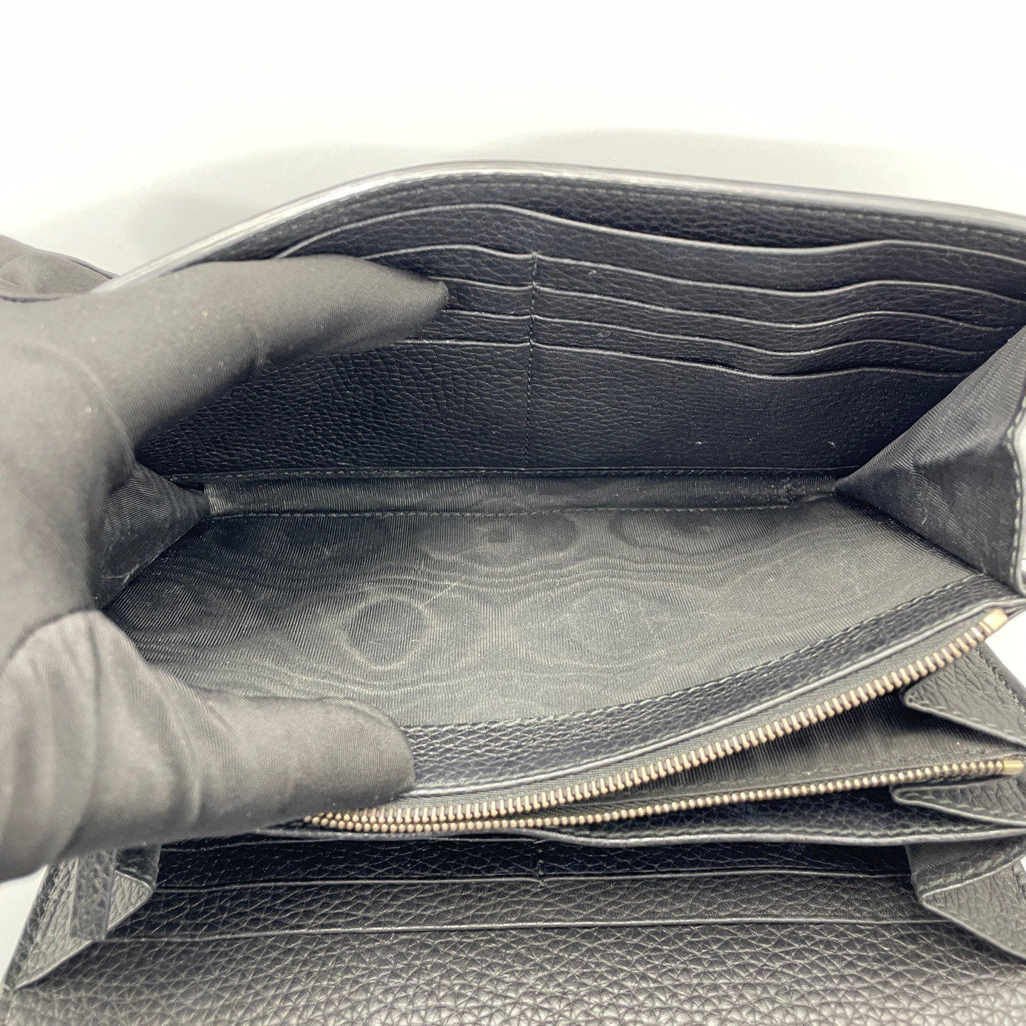 Gucci - Marmont WOC (Wallet on Chain) - Grained leather - Black with Gold-Tone Hardware - (mini)