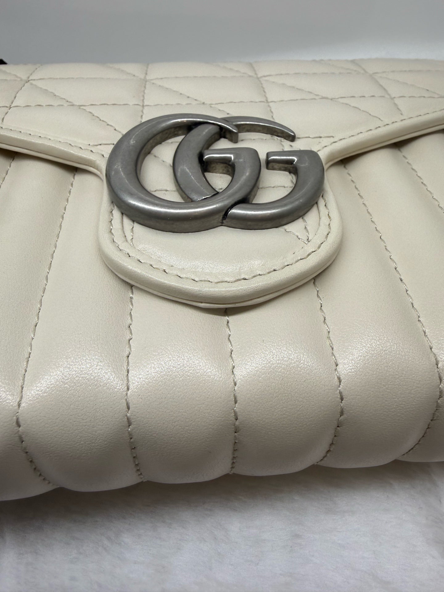 Gucci - Marmont WOC (Wallet on Chain) - Leather - White - (mini)