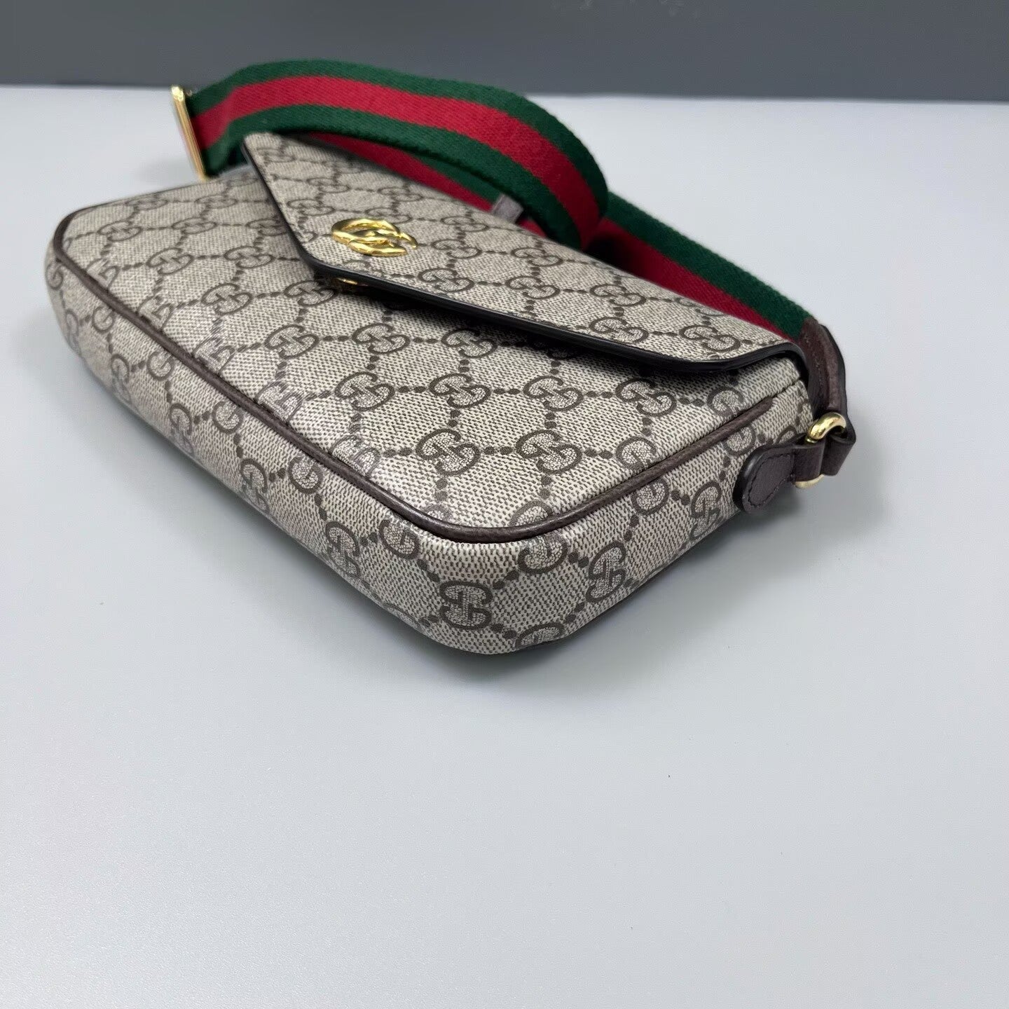 Gucci - Ophidia Envelope WOC - GG Supreme canvas with leather trim - Beige and Brown with Red and Green accents - (Small)