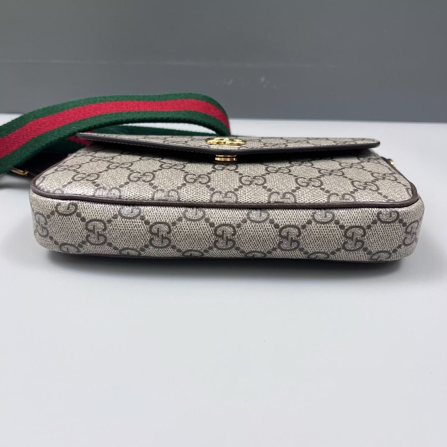 Gucci - Ophidia Envelope WOC - GG Supreme canvas with leather trim - Beige and Brown with Red and Green accents - (Small)