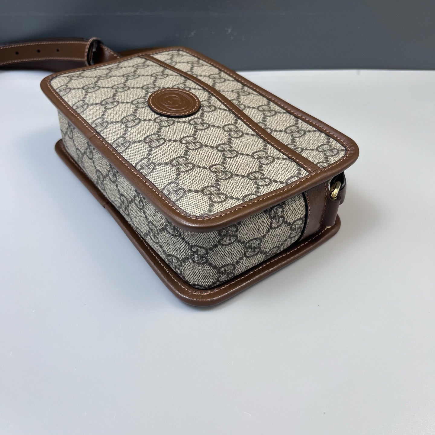 Gucci - Ophidia GG Camera Bag - GG Supreme canvas with leather trim - Beige and Brown - (small)
