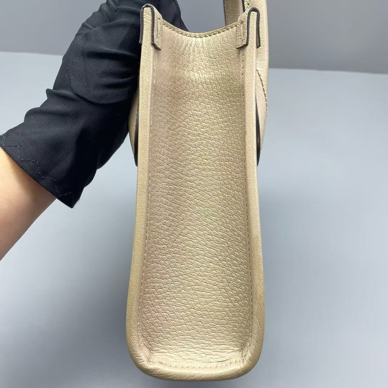 Gucci - Ophidia GG Mini Tote - GG Supreme canvas with leather trim - Beige with Oat-colored Accents - (mini)
