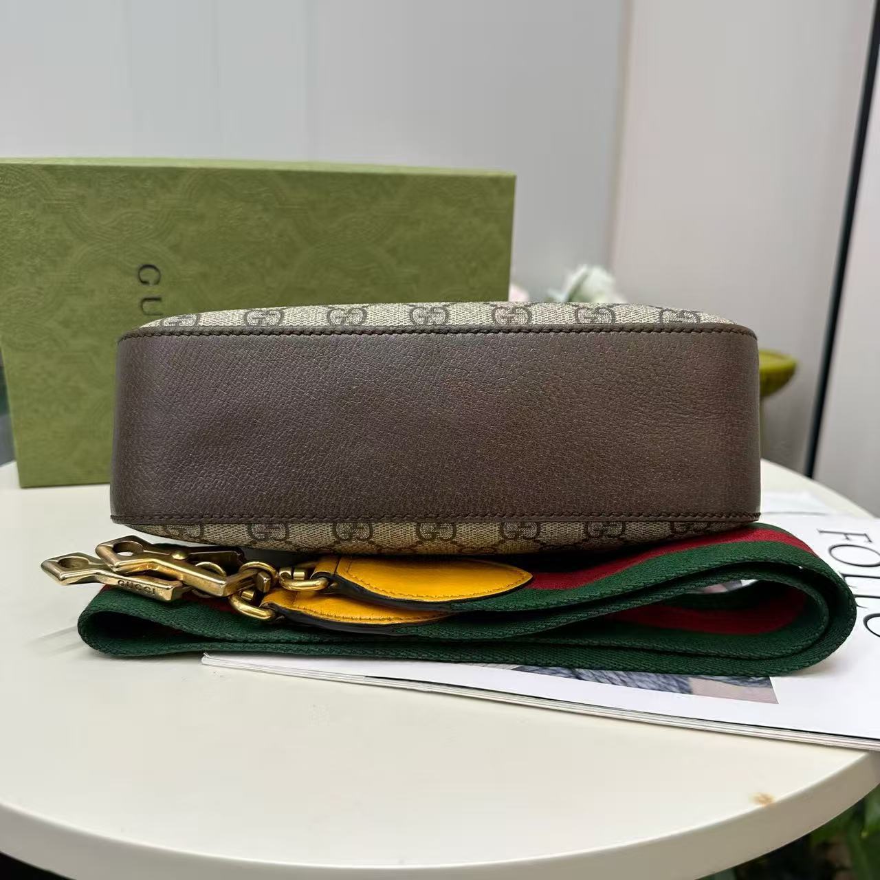 Gucci - Ophidia GG Supreme Camera Bag - GG Supreme canvas with leather trim - Beige and Brown with Green and Red Web - (Small)
