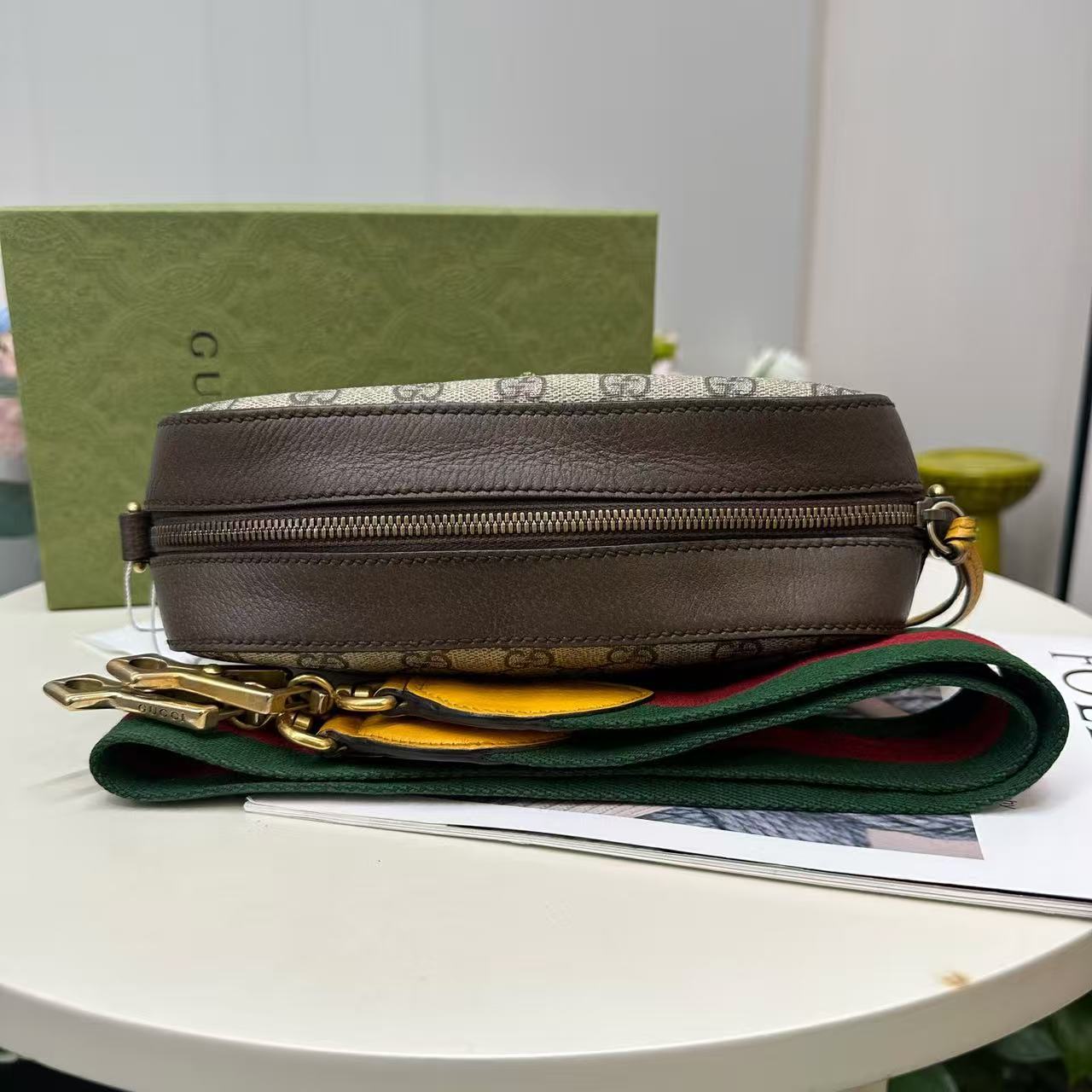 Gucci - Ophidia GG Supreme Camera Bag - GG Supreme canvas with leather trim - Beige and Brown with Green and Red Web - (Small)