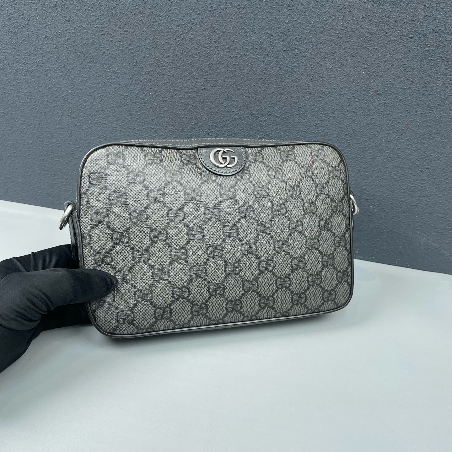 Gucci - Ophidia - GG Supreme canvas with leather trim - Grey - (Small)