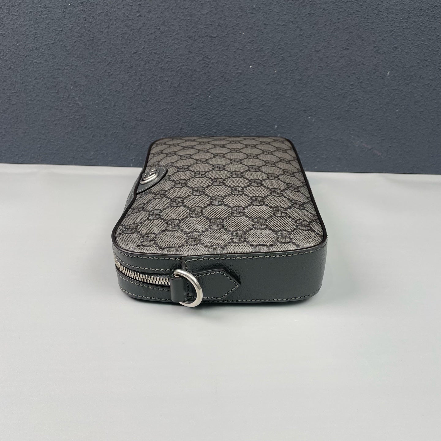 Gucci - Ophidia - GG Supreme canvas with leather trim - Grey - (Small)