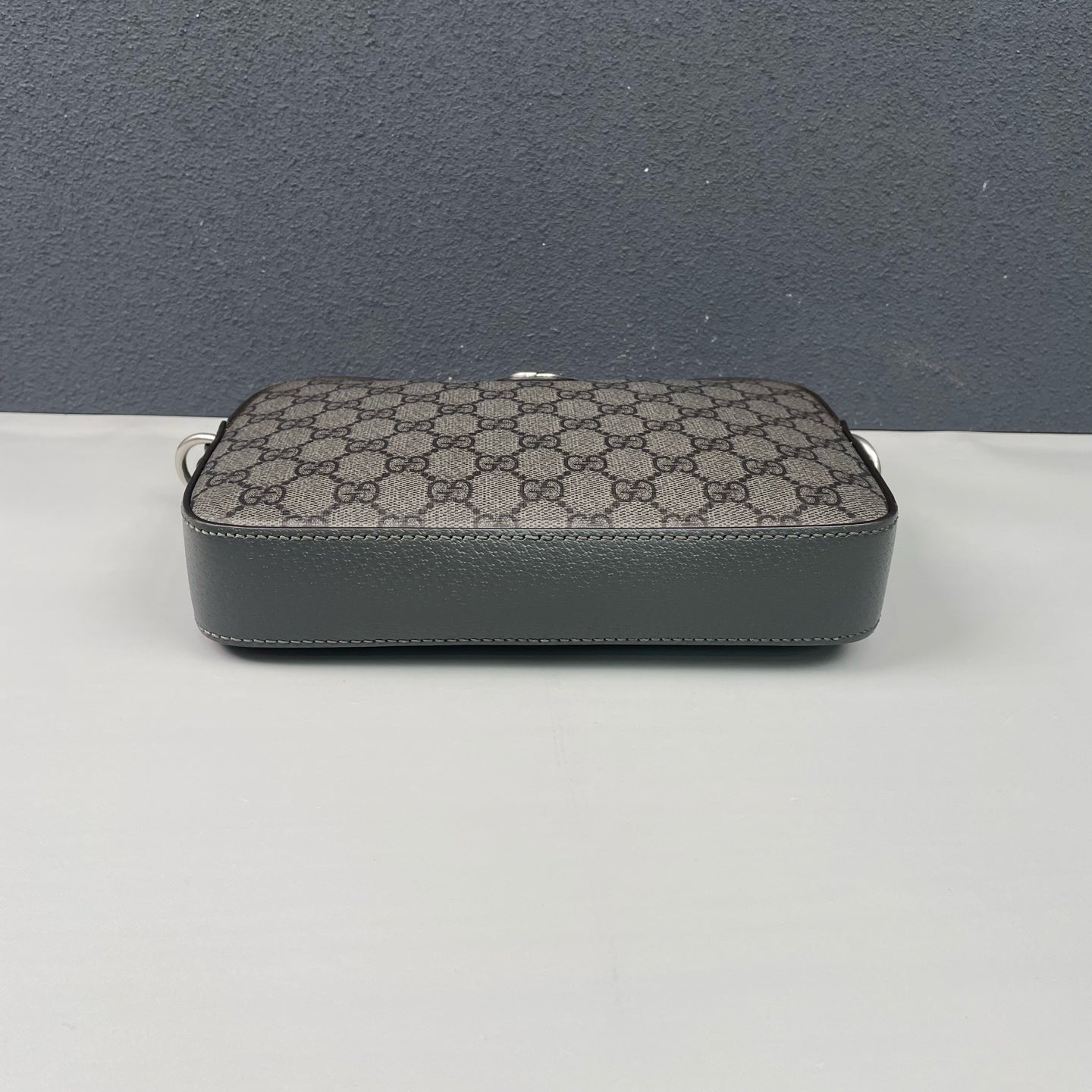 Gucci - Ophidia - GG Supreme canvas with leather trim - Grey - (Small)