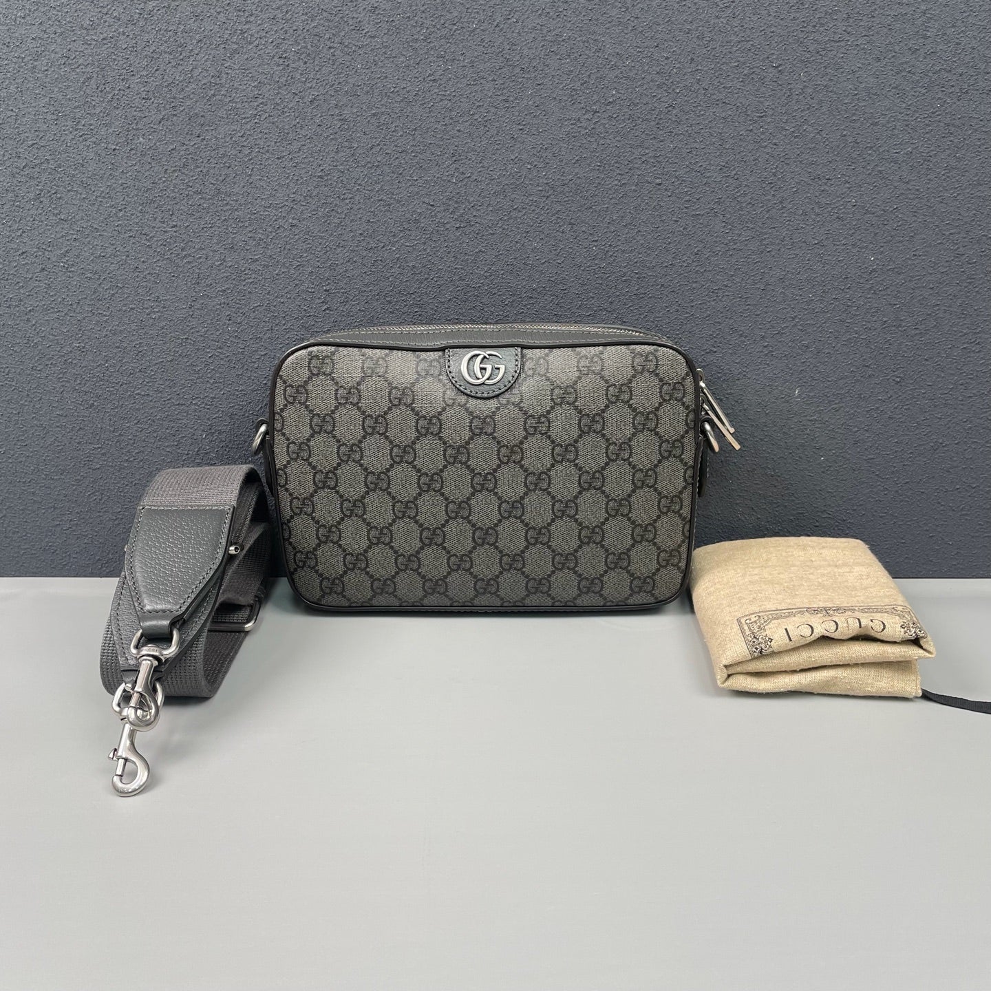 Gucci - Ophidia - GG Supreme canvas with leather trim - Grey - (Small)