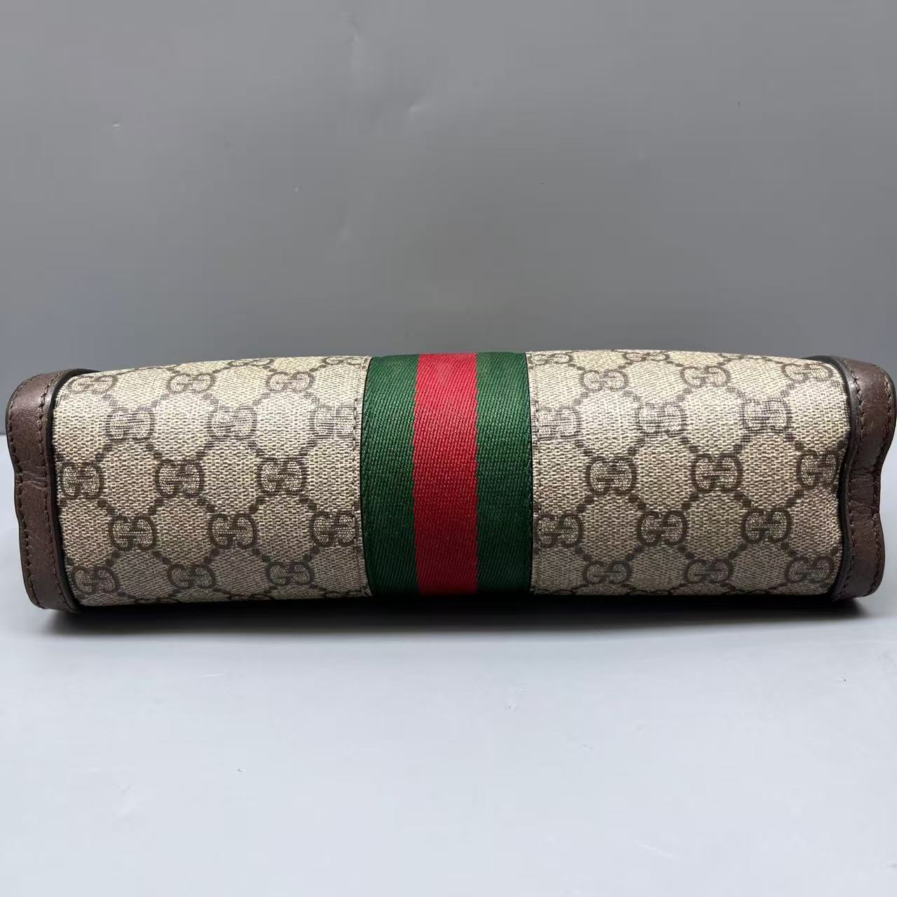 Gucci - Ophidia GG Supreme Small Shoulder Bag - Coated canvas with leather trim and fabric lining - Beige and ebony GG Supreme canvas with brown leather trim, green and red Web stripe - (Small)