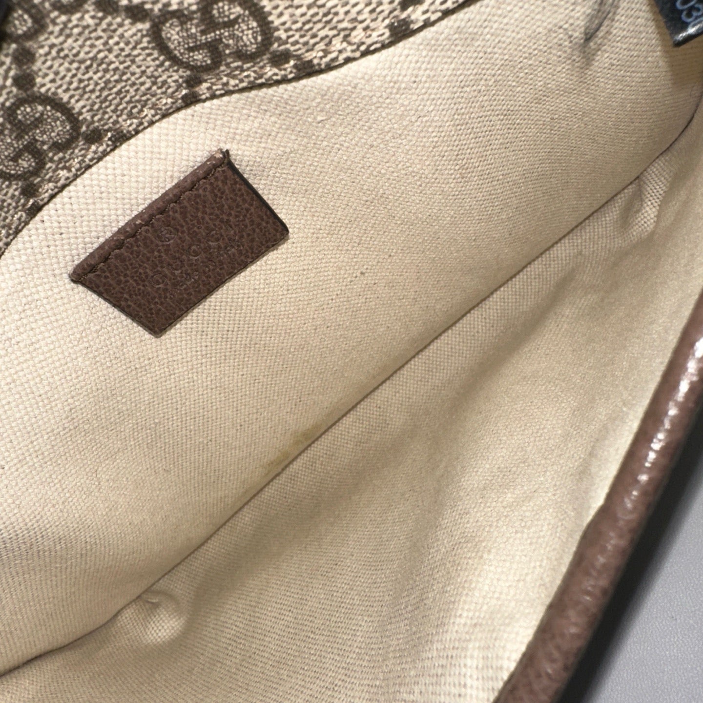 Gucci - Ophidia GG Supreme Tiger Head Belt Bag - GG Supreme canvas with leather trim - Beige and ebony with brown leather and green/red Web stripe - (Small)