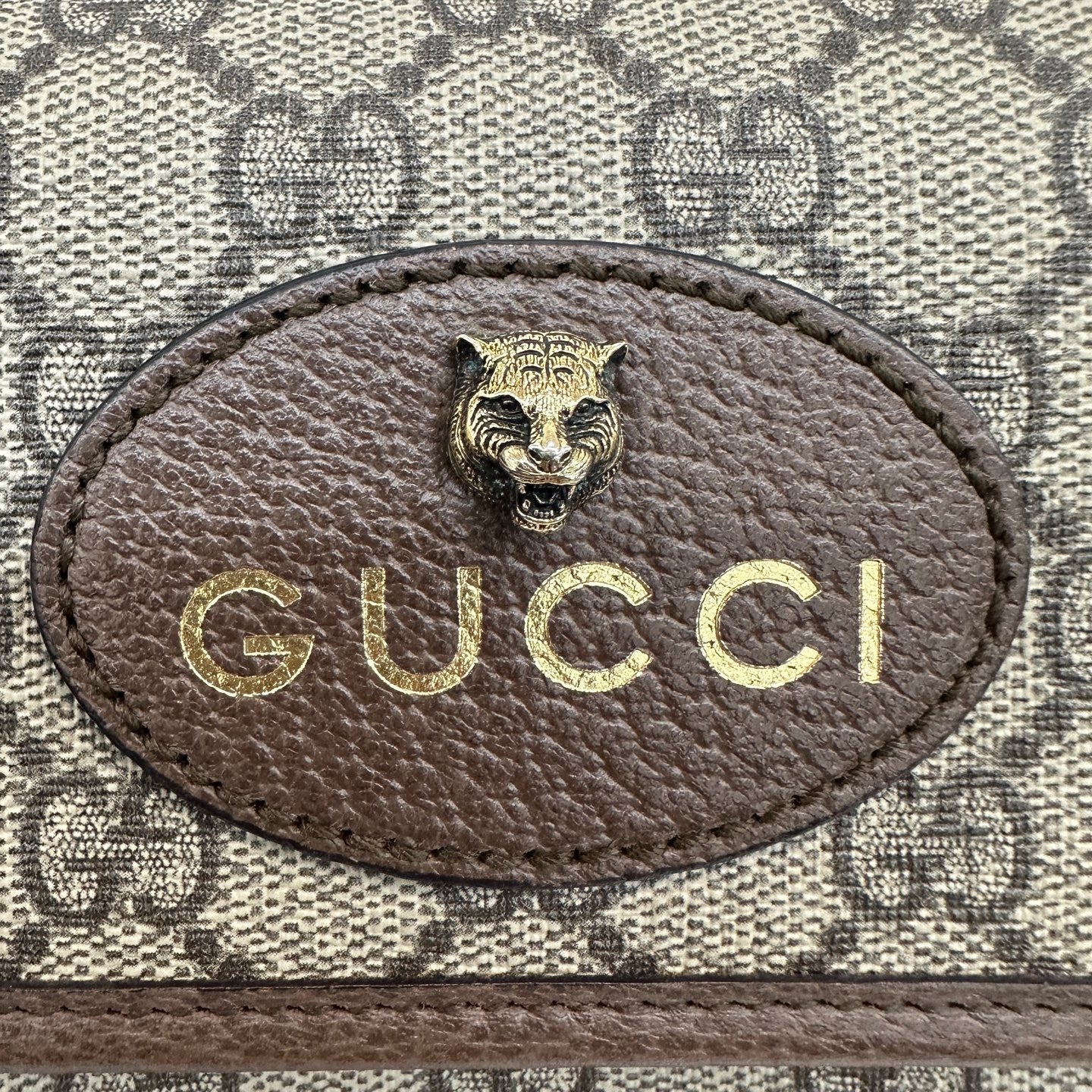 Gucci - Ophidia GG Supreme Tiger Head Belt Bag - GG Supreme canvas with leather trim - Beige and ebony with brown leather and green/red Web stripe - (Small)