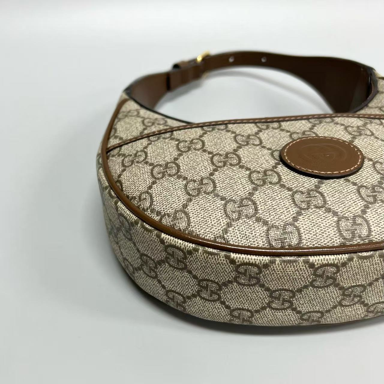 Gucci - Ophidia Half-Moon Bag - GG Supreme canvas with leather trim - Beige - (mini)