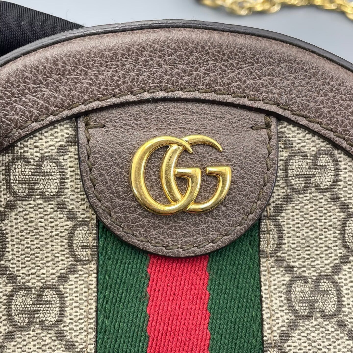 Gucci - Ophidia Round Mini Shoulder Bag - GG Supreme canvas with grained leather trim - Beige and Brown with Green and Red Web Stripe - (Mini)