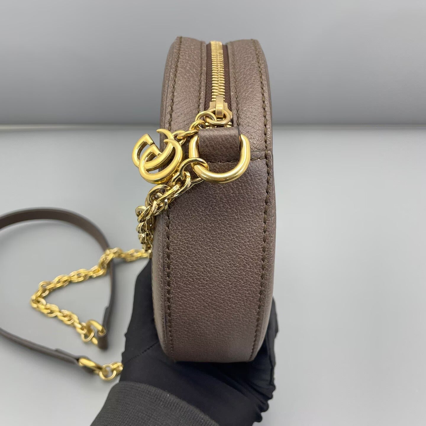 Gucci - Ophidia Round Mini Shoulder Bag - GG Supreme canvas with grained leather trim - Beige and Brown with Green and Red Web Stripe - (Mini)