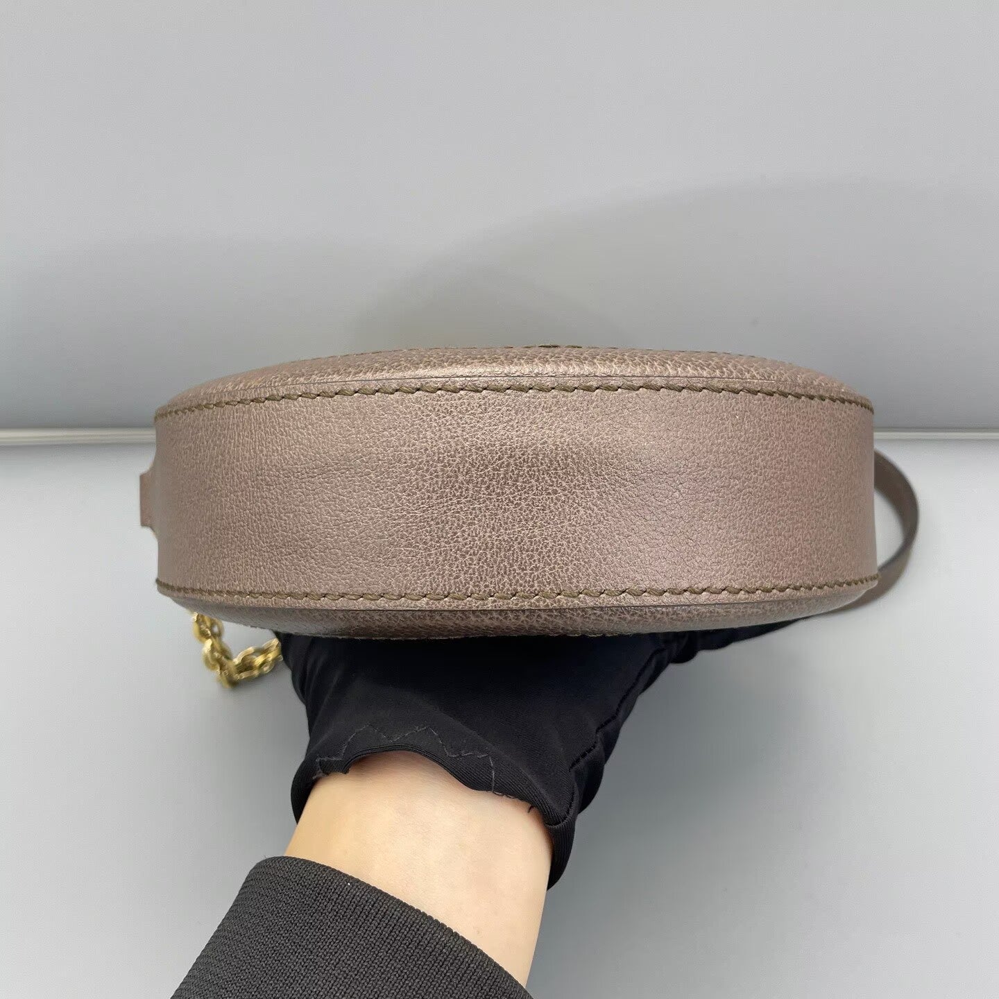 Gucci - Ophidia Round Mini Shoulder Bag - GG Supreme canvas with grained leather trim - Beige and Brown with Green and Red Web Stripe - (Mini)