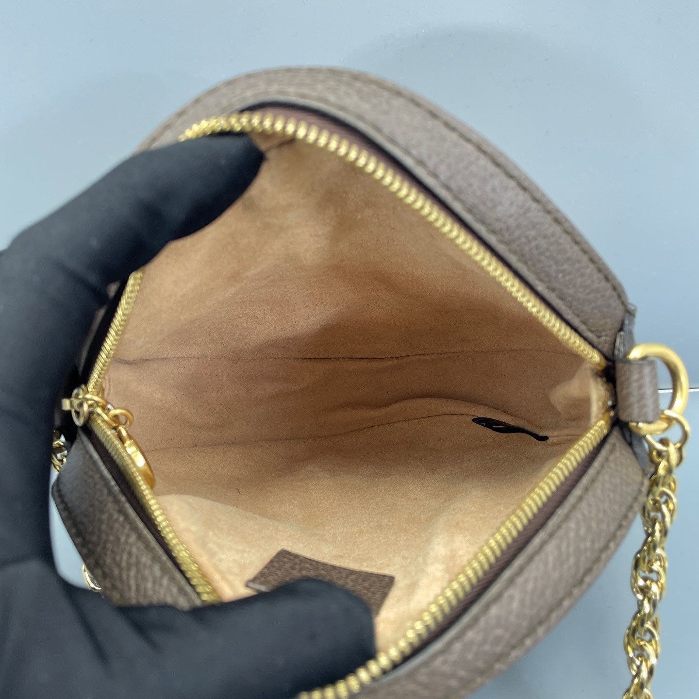 Gucci - Ophidia Round Mini Shoulder Bag - GG Supreme canvas with grained leather trim - Beige and Brown with Green and Red Web Stripe - (Mini)