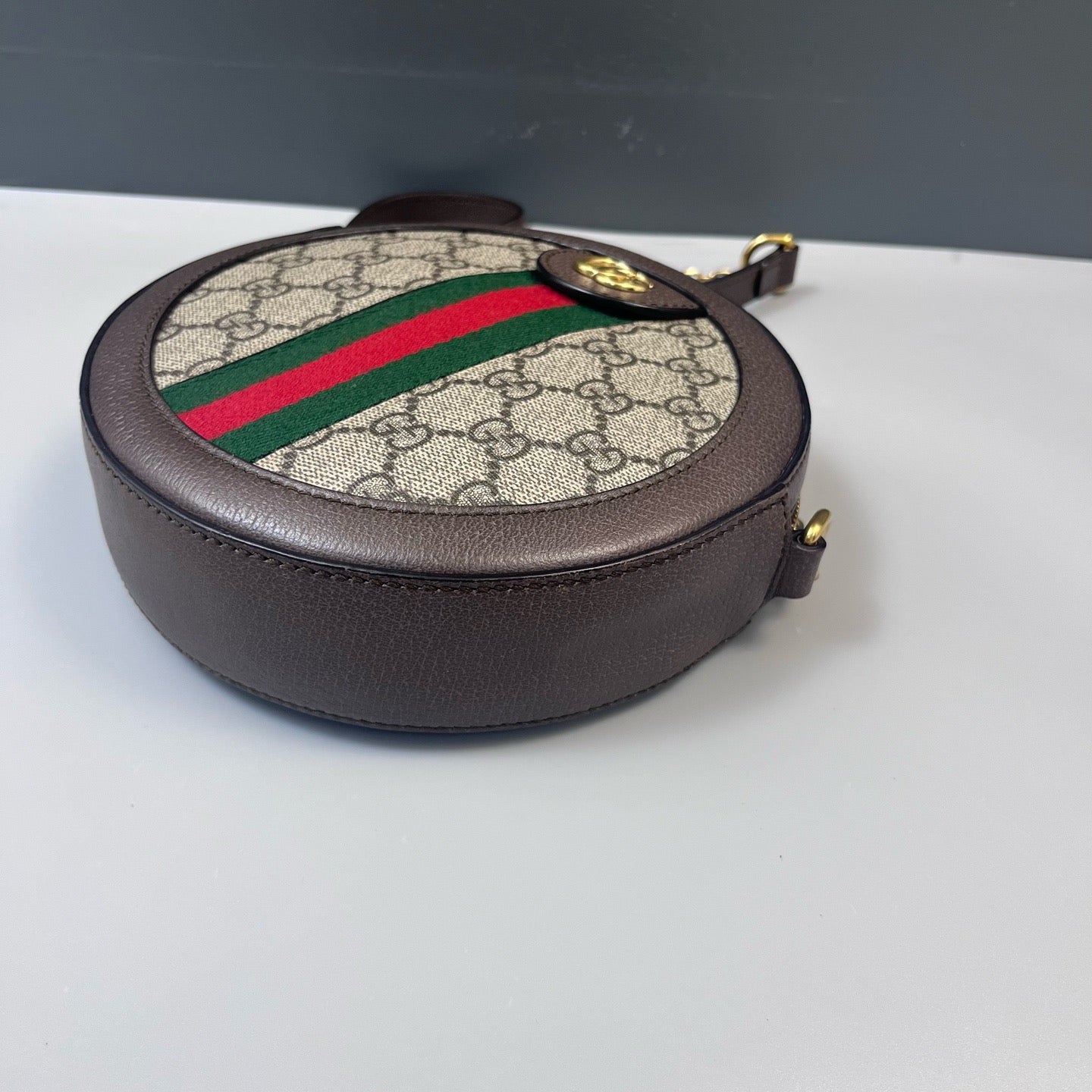 Gucci - Ophidia Round Shoulder Bag - GG Supreme coated canvas with leather trim - Brown - (mini)