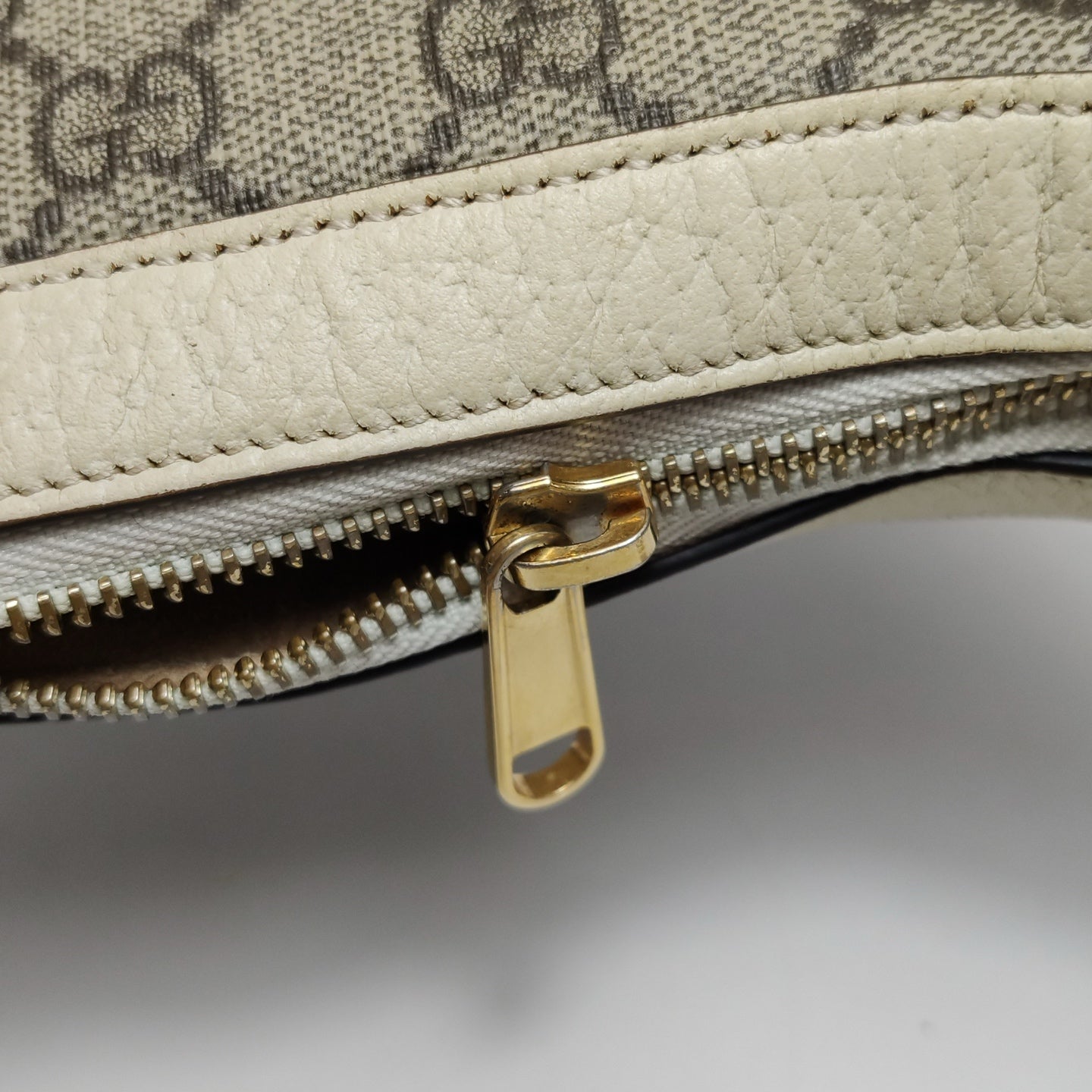 Gucci - Ophidia Series - GG Supreme canvas with leather trim - Beige - (mini)