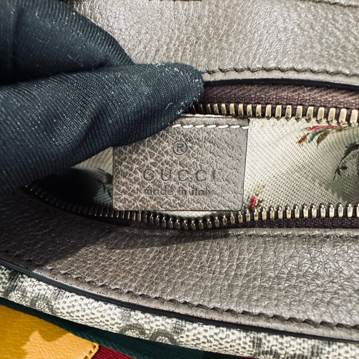 Gucci - Ophidia Tiger Head Camera Bag - GG Supreme canvas with leather trim - Beige - (small)