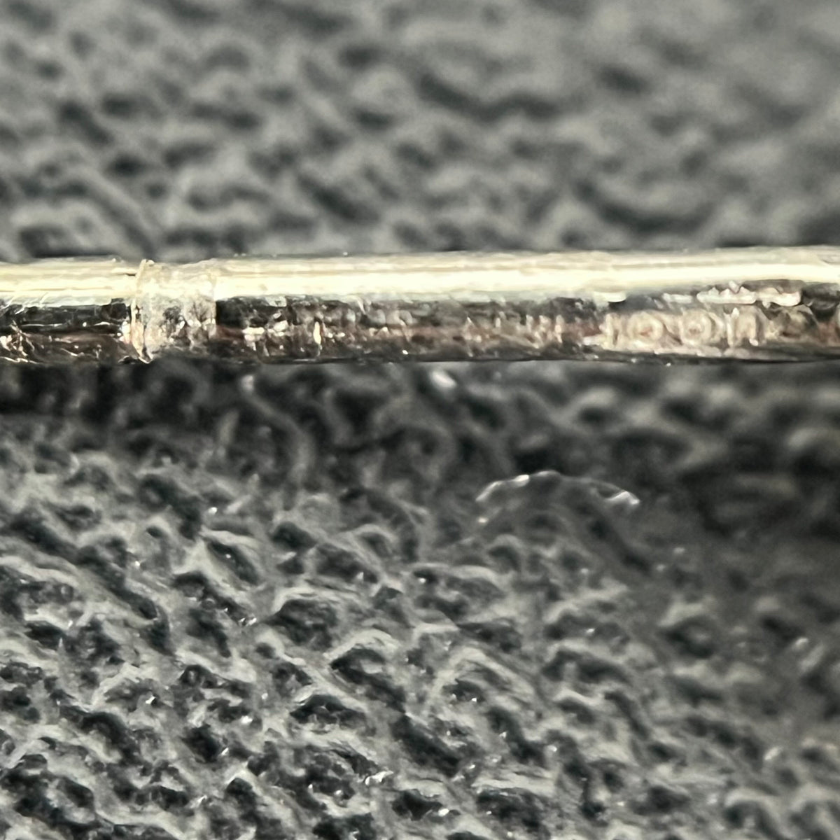 Gucci - Other - 18k white gold, with a visible 750 hallmark; set with clear faceted stones. - Silver