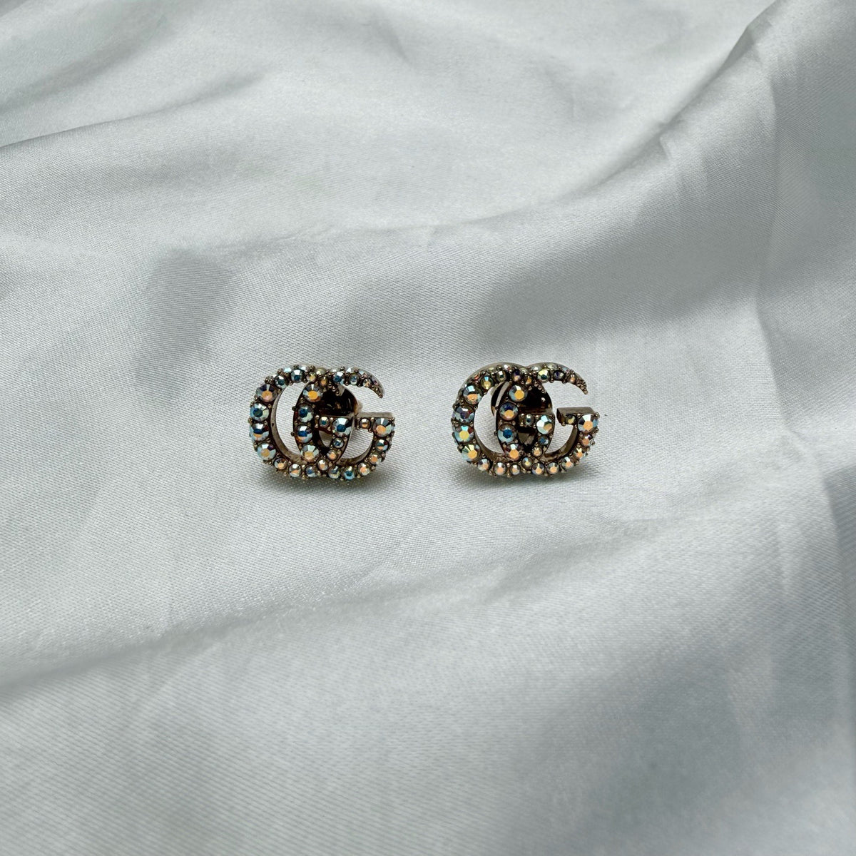 Gucci - Other - Base metal with crystal embellishments - Multicolour
