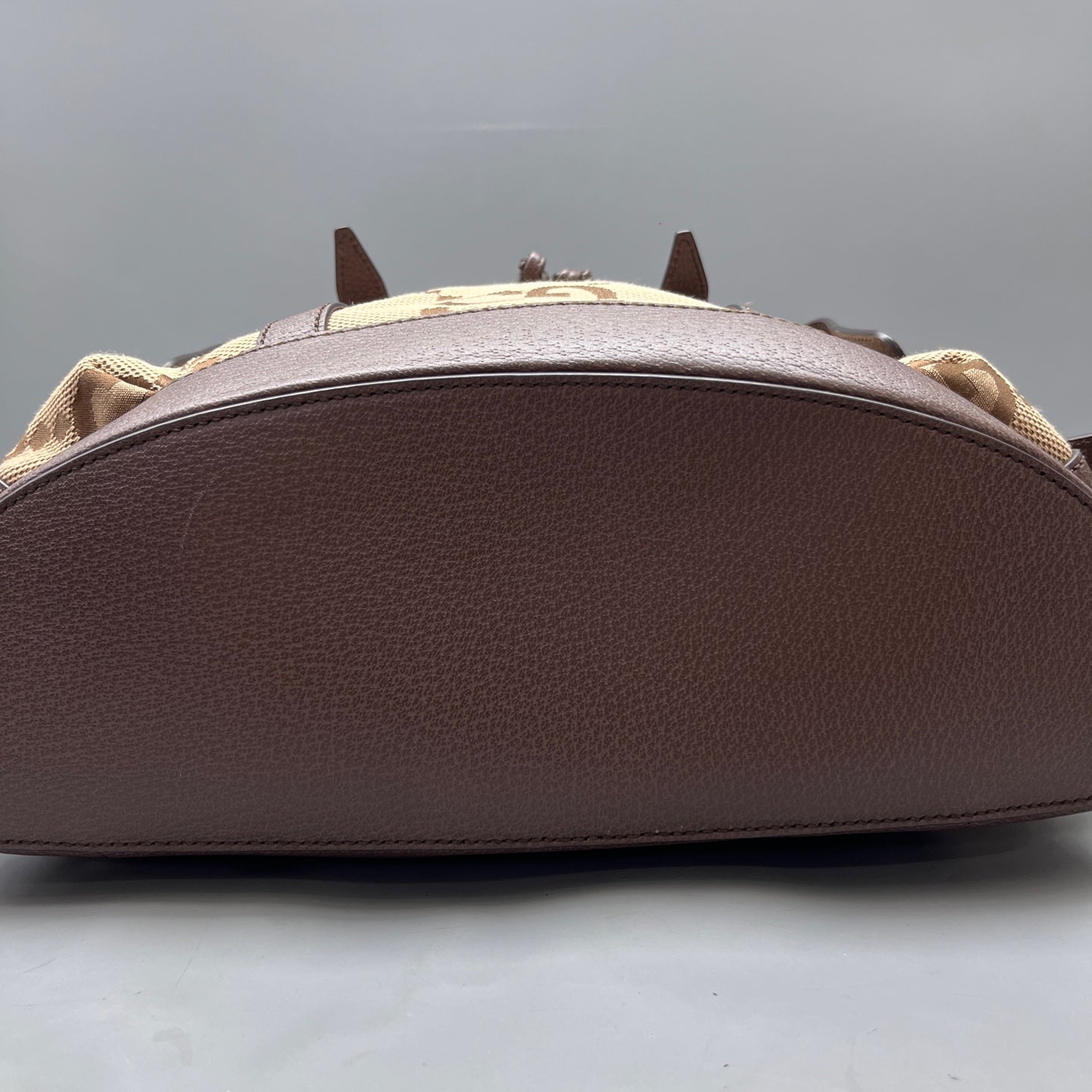 Gucci - Other - Cloth - Beige - (medium)