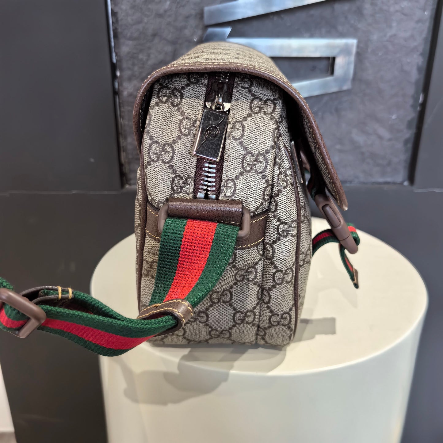 Gucci - Other - Cloth - Beige - (medium)