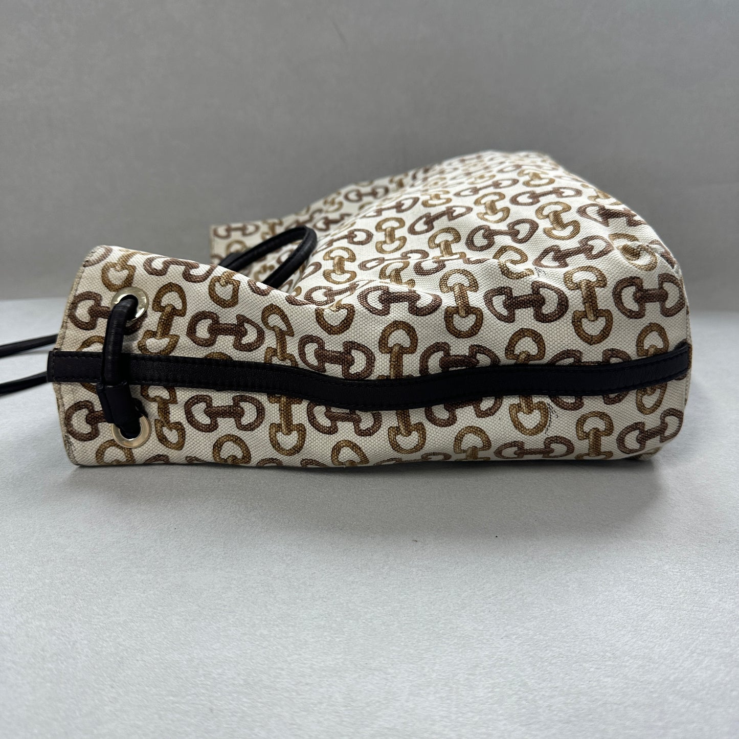Gucci - Other - Cloth - Beige - (medium)