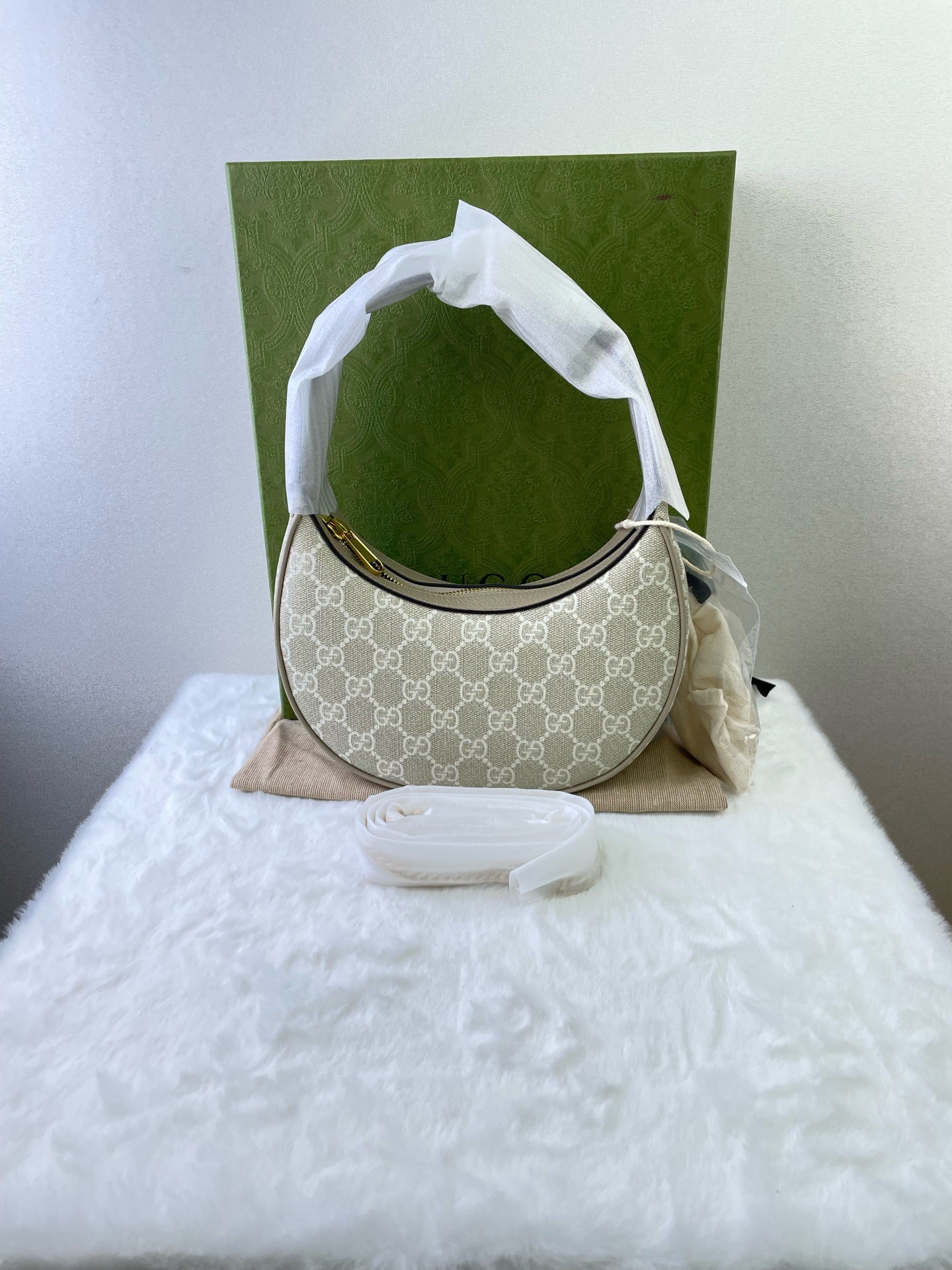 Gucci - Other - Cloth - Beige - (mini)