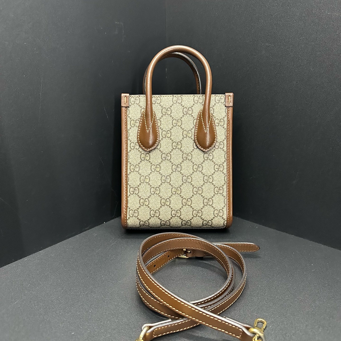 Gucci - Other - Cloth - Beige - (mini)