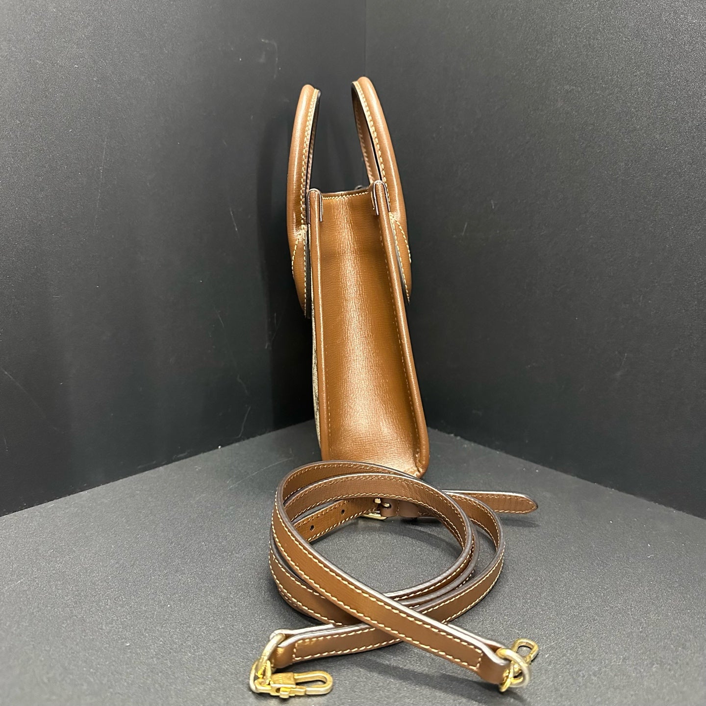 Gucci - Other - Cloth - Beige - (mini)