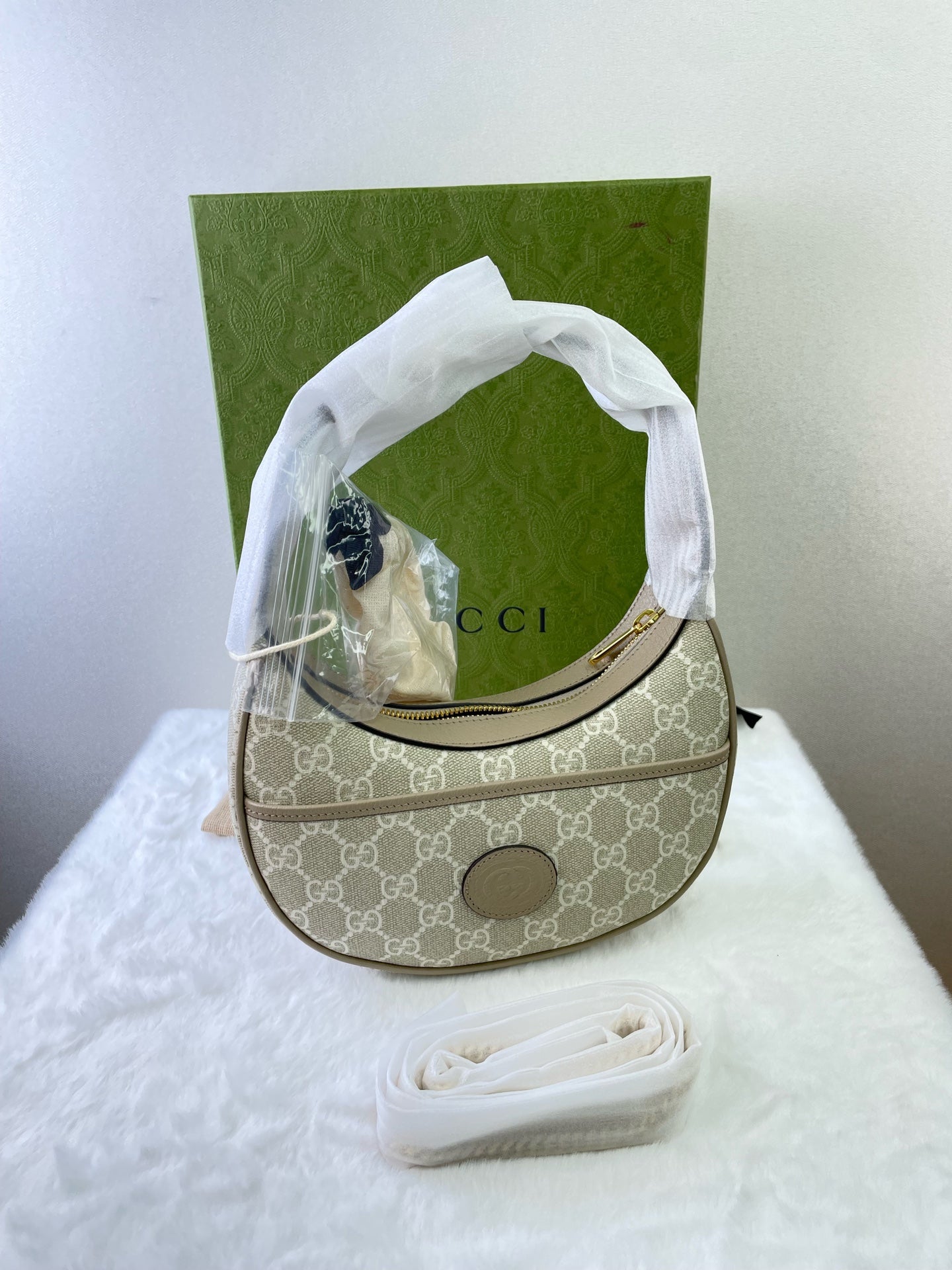 Gucci - Other - Cloth - Beige - (mini)