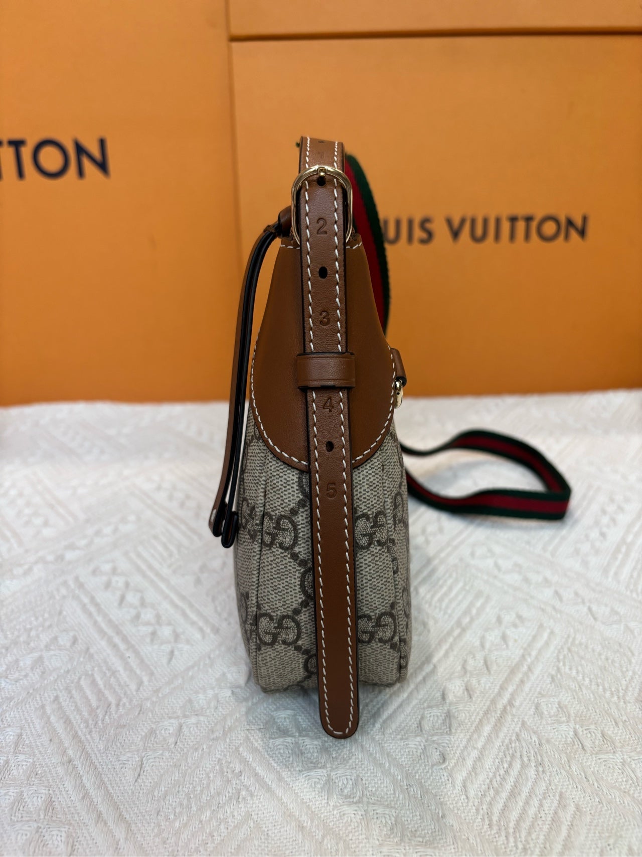 Gucci - Other - Cloth - Beige - (small)