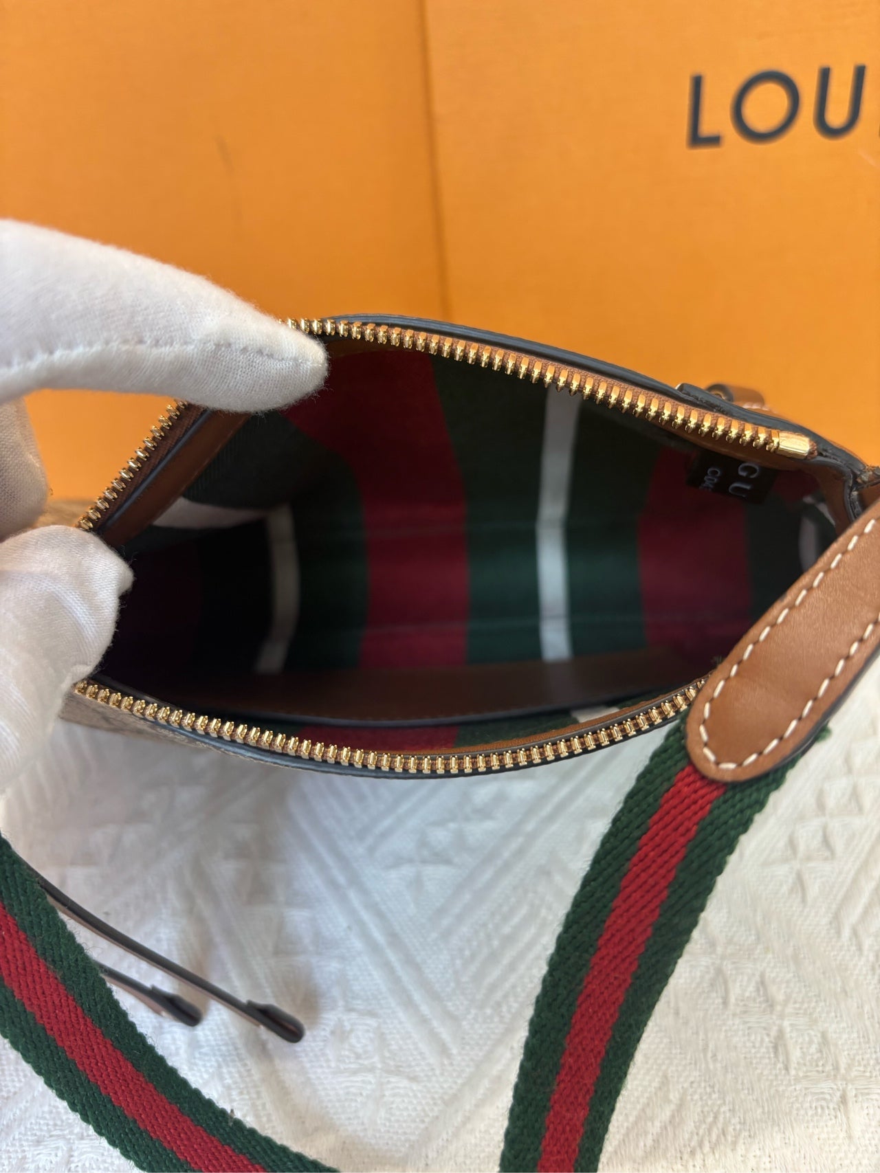 Gucci - Other - Cloth - Beige - (small)