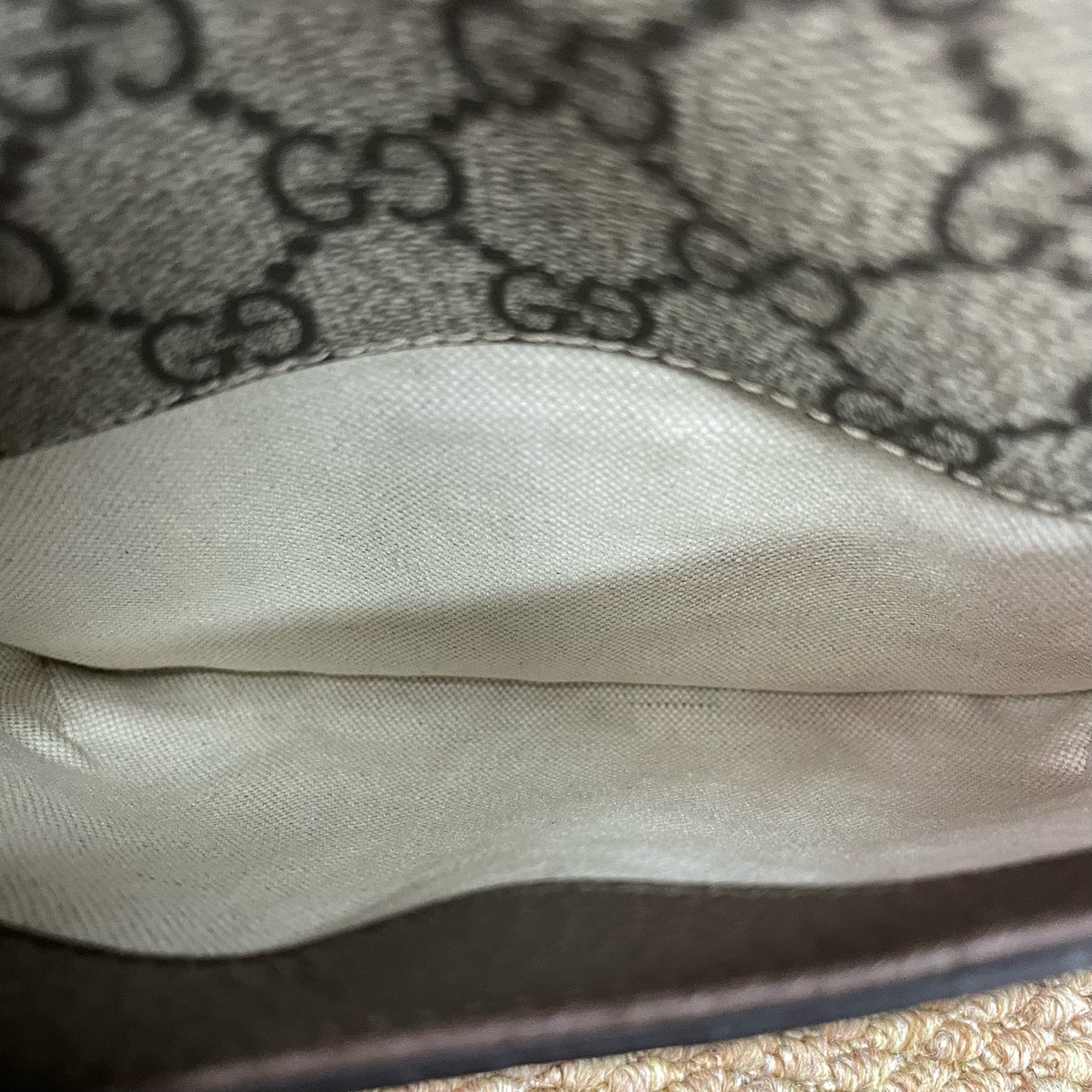 Gucci - Other - Cloth - Beige - (small)