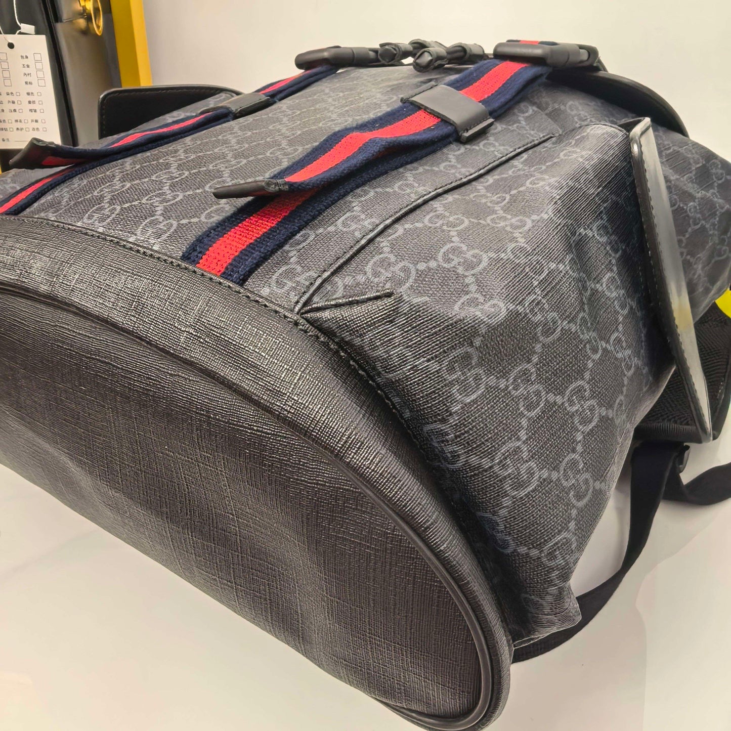 Gucci - Other - Cloth - Black - (large)