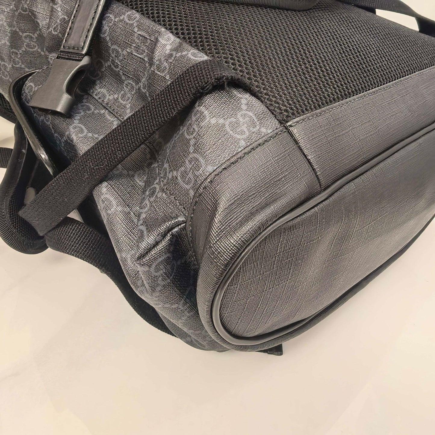 Gucci - Other - Cloth - Black - (large)