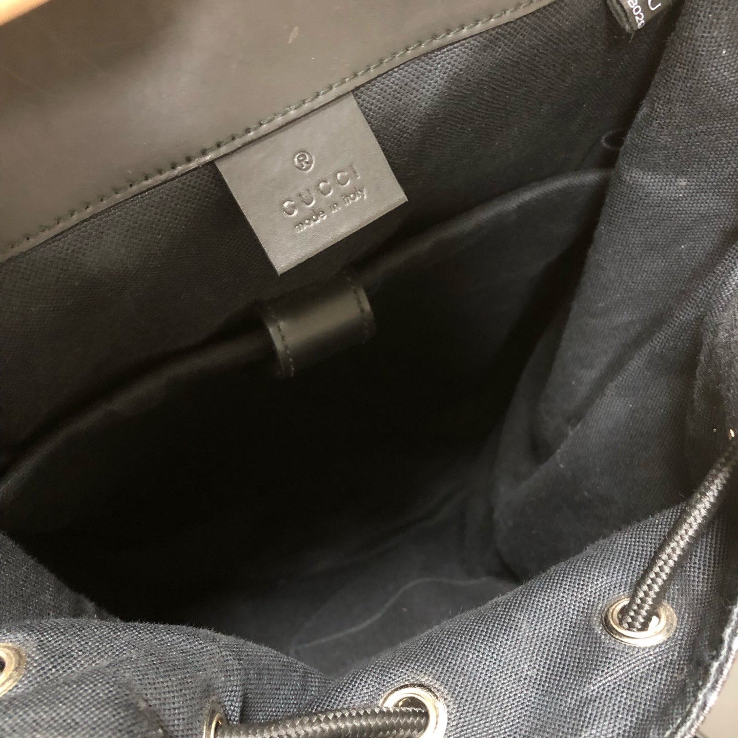 Gucci - Other - Cloth - Black - (large)