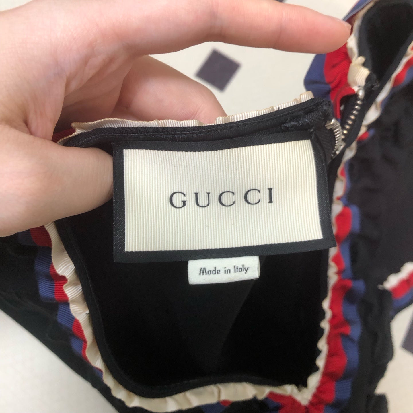 Gucci - Other - Cloth - Black - (M)