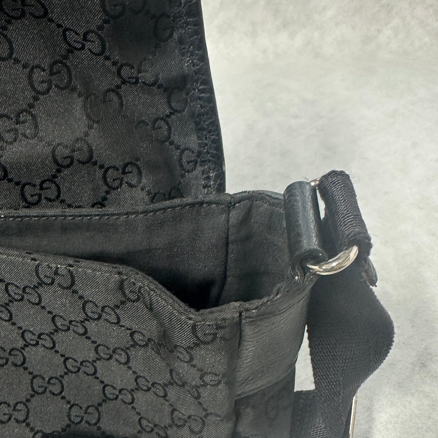 Gucci - Other - Cloth - Black - (small)
