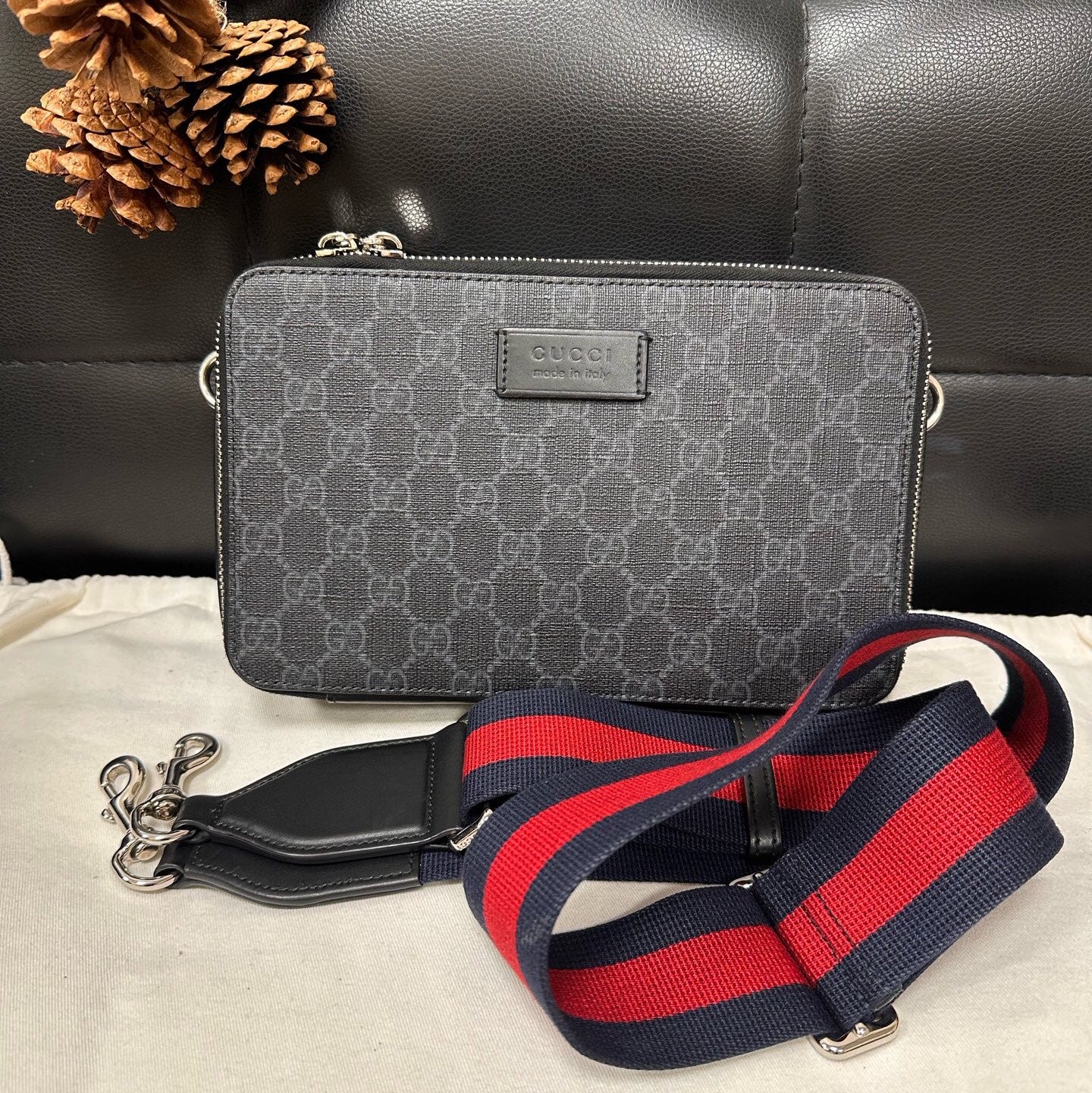 Gucci - Other - Cloth - Grey - (small)