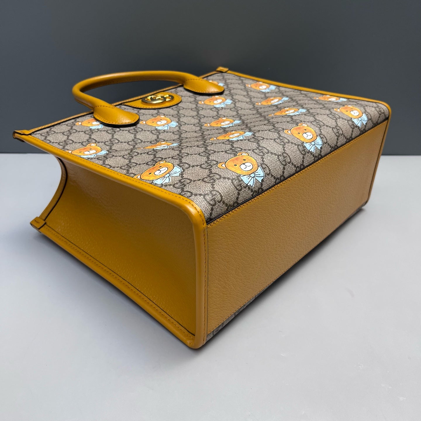 Gucci - Other - Cloth - Multicolour - (medium)