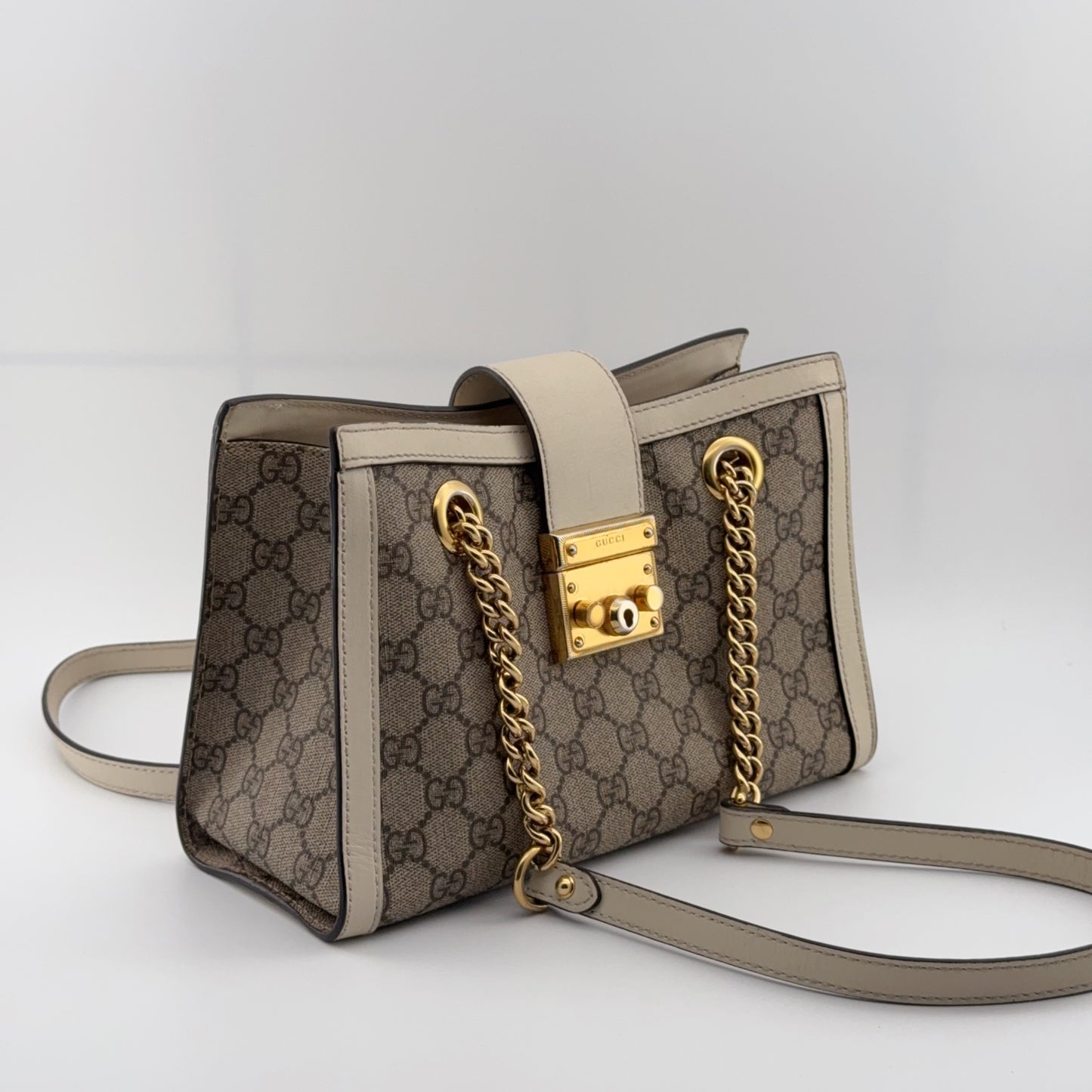 Gucci - Other - Cloth - White - (medium)