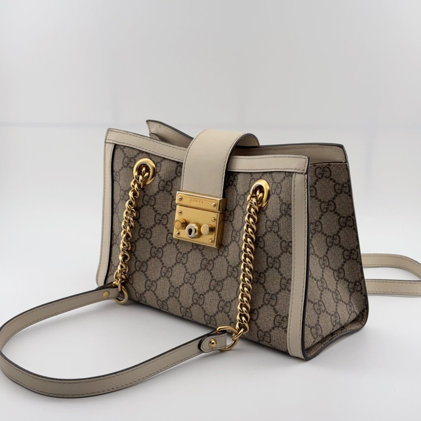 Gucci - Other - Cloth - White - (medium)