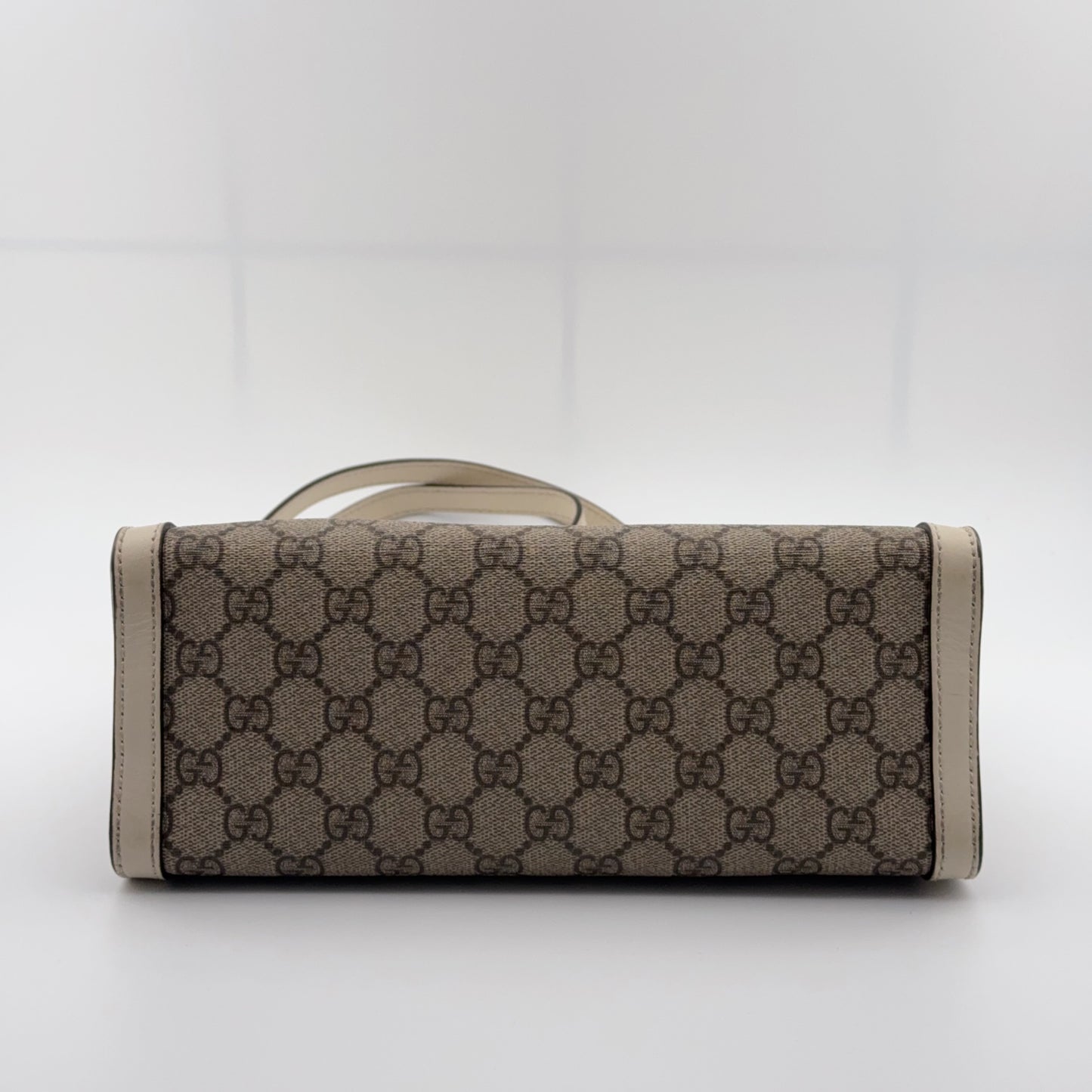 Gucci - Other - Cloth - White - (medium)