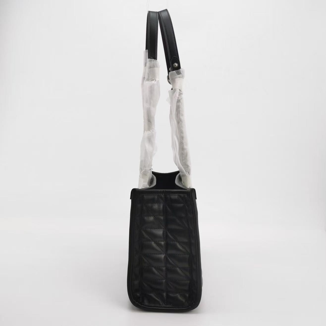 Gucci - Other - Cowhide leather - Black - (medium)