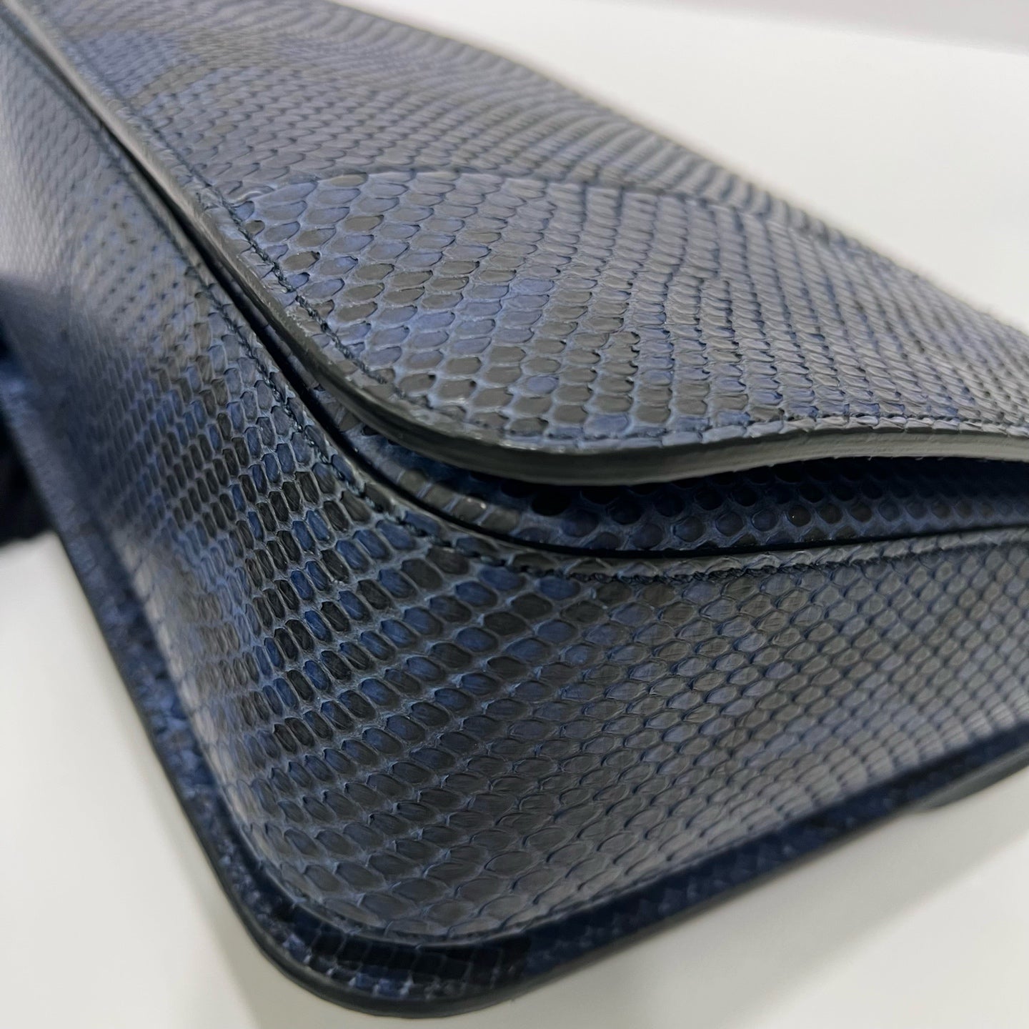 Gucci - Other - Exotic leathers - Python - Navy - (medium)